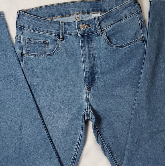 Denim Skinny Jeans - Picture 3 of 8